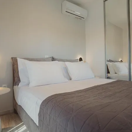 K&v Elysian Villa